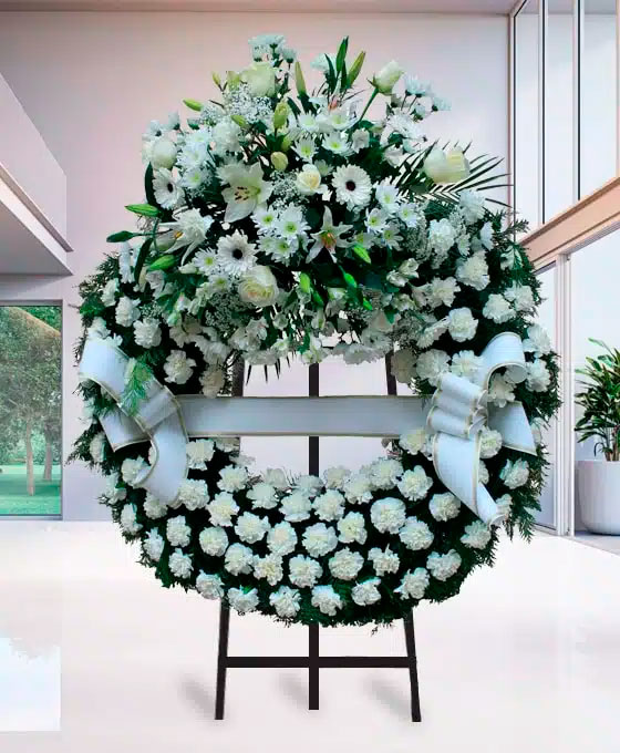 Corona Funeraria de claveles blancos para Tanatorio VigoMemorial